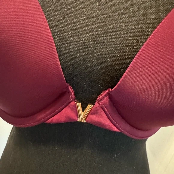 Victoria’s Secret racerback - Picture 4 of 5